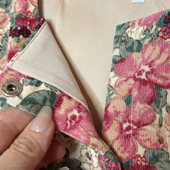 Lana Floral Print Button Down Dress Size M *NWT* - Picture 8 of 8